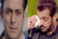 কান্নায় ভেঙ্গে পড়লেন সালমান খান!