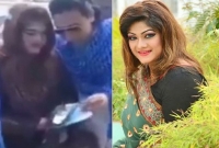 ভোটের দিনের সেই ঘটনা, এবার আইনি ব্যবস্থা নেওয়ার ঘোষণা মুনমুনের