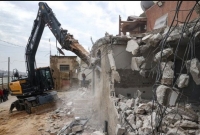 ফিলিস্তিনি দুই ভাই যে কারণে নিজেদের ঘর নিজেরাই ভাঙতে বাধ্য হন 