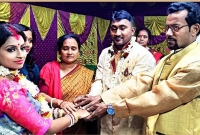 সন্তানসহ ছেলের বউকে বিয়ে দিলেন শ্বশুর!