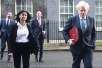 শীর্ষ চার সহযোগীর পদত্যাগ, আরও চাপের মুখে বরিস জনসনের সরকার