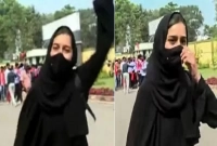 আমার পরিবারের সবাই হিজাব পরে, হিজাব আমার কাছে আত্মমর্যাদার প্রতীক: মুসকান