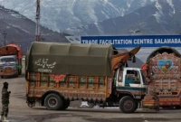 আফগানিস্তানে গম পাঠাতে নিজেদের রাস্তা ভারতকে দেবে পাকিস্তান