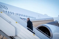 দেশ ছেড়ে পালাচ্ছেন ইউক্রেনের নেতা ও ধনী ব্যবসায়ীরা