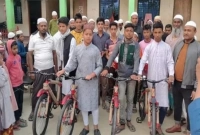 শিশু-কিশোরদের নামাজের প্রতি আকৃষ্ট করতে সাইকেল পুরস্কার