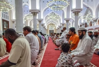 আজান ও নামাজের সময় গান বাজালে শাস্তির ঘোষণা দিল সৌদি সরকার