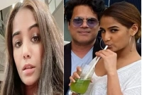  এক জায়াতেই বারবার মারতেন স্বামী : পুনম পান্ডে