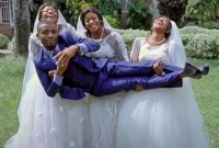  অবাক কান্ড, তিন বোনকে একই সঙ্গে বিয়ে করলেন এক যুবক! অতঃপর...