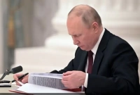  যুদ্ধের আবহে নয়া আইন পাশ করল রাশিয়া! সই করলেন প্রেসিডেন্ট পুতিন