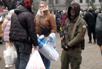 রাজধানী কিয়েভকে চারদিক থেকে ঘিরে ফেলেছে রুশ বাহিনী