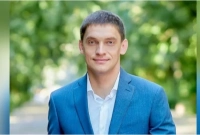  ইউক্রেনের মেলিতোপোলের মেয়রকে আটক করে নিয়ে গেল রুশ বাহিনী