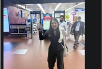 বাংলাদেশের বুকে পা রেখেই যে বড় একটি ভুল করে বসলেন সানি লিওন!