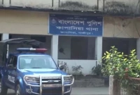 স্ত্রীর ফেসবুকে কমেন্ট করাকে কেন্দ্র করে কাপাসিয়ায় ৩ জনের মৃত্যু