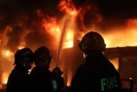 বহুতল-ভবনে-ভয়াবহ-অগ্নিকাণ্ড