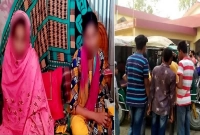 অবশেষে যে ফয়সালা হলো প্রেম করা সেই দুই কিশোরীর! এতে কান্নায় ভেঙ্গে পড়েন তারা