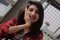 পরিবারের স্বচ্ছলতা ফেরাতে নতুন চাকরিতে যোগ দেওয়া হলো না প্রীতির