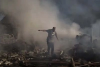 ইউক্রেনের বৃহত্তম তেলের ডিপো ধ্বংস করে দিলো রুশ সেনারা