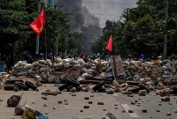 মিয়ানমারের ওপর নতুনভাবে নিষেধাজ্ঞা জারি করল তিন দেশ