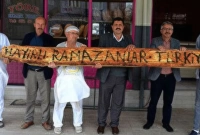 ৩৫ হাত রুটি কিনে জনগণকে ইফতার করালেন তুরস্কের মেয়র