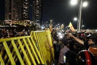 পাকিস্তানের পর এবার শ্রীলঙ্কা, সংসদে সংখ্যাগরিষ্ঠতা হারালো রাজাপাকসে