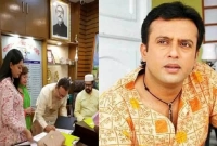 কপাল খুলল নায়ক রিয়াজের, ইলিয়াস কাঞ্চনকে পা ছুঁয়ে সালাম 