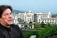  পাকিস্তানের প্রধানমন্ত্রী ভবনে শনিবার রাতে একের পর এক ঘটেছে নাটকীয় ঘটনা