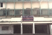 জনপ্রিয় সিনেমা হল বন্ধ করে ওই ভবনে চালু করা হয়েছে মাদরাসা