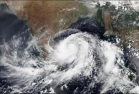 শক্তিশালী ঘূর্ণিঝড়, নিহতের সংখ্যা ২৫০!