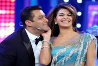 এবার আদালতের দ্বারস্থ জ্যাকলিন