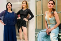 ৯ বছরের কিশোরকেও ছাড়লেন না সিমরান, চাইলেন পাঁচ লাখ!