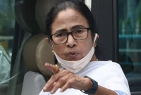 বৈঠক বয়কট করে বের হয়ে গেলেন মুখ্যমন্ত্রী মমতা
