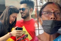 'আমরা কিনলাম অডি গাড়ি, চড়ল পল্লবীর পরিবার'