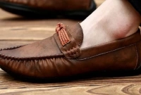 যা করলে নতুন জুতা পরলেও পায়ে ফোস্কা পড়নে না