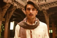 বক্স অফিসে মুখ থুবড়ে পড়েছে রণবীর সিংয়ের জয়েশভাই জোরদার