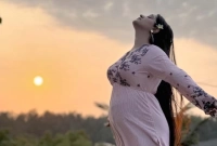 'সত্যিই যেন আকাশের পরি', ফের ভাইরাল পরীমণির ছবি