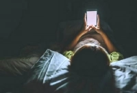 রাতে ঘুমানোর আগে এই কাজটি করেন! বড় ভুল করছেন!