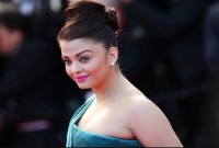 ৩০ বছর আগে ঐশ্বরিয়ার পারিশ্রমিক জানলে অবাক হবেন! 