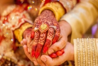 প্রেমিকার বিয়েতে বোমা নিক্ষেপ প্রেমিকের!