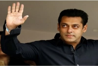 চোখের জল ধরে রাখতে পারলেন না সালমান!