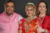 নেচে মন জিতলেন হবু শ্বশুর-শাশুড়ির, কে এই আম্বানী পরিবারের ছোট পুত্রবধূ?