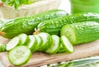 শসা খাওয়ার সময় যে বড় ভুলটি প্রায় সকলেই করি!