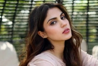  প্রতিদিন তোমাকে মিস করি : রিয়া