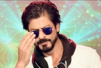 এবার এক মহিলা ক্রিকেট দল কিনে ফেললেন শাহরুখ