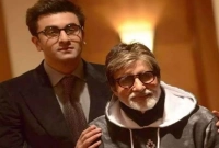 রণবীরের পারিশ্রমিক বিগ-বি’-র থেকেও বেশি! চোখ কপালে ওঠার মতো!