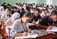 এইচএসসি-পরীক্ষা-পেছানো-নিয়ে-যা-জানা-গেল