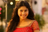 বর হিসেবে যেমন ছেলে পছন্দ সাই পল্লবীর