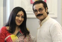 ঋতুপর্ণার গোপন তথ্য ফাঁস করলেন প্রসেনজিৎ