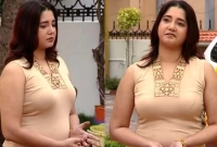 অর্থের অভাবে বাড়ি-বাড়ি গিয়ে সাবান বিক্রি করছেন সুপারহিট নায়িকা 