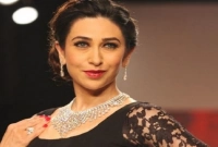 যে দুই নায়কের সঙ্গে প্রেমের সম্পর্ক ছিল করিশ্মা কপূরের