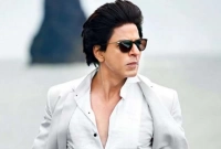 দিল্লীর কলোনি থেকে বলিউড বাদশা, জানুন শাহরুখের সফলতার গল্প